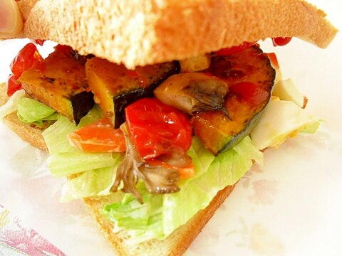 焼き野菜のサンドイッチ